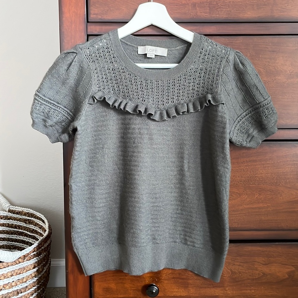 LOFT Light Green Short Sleeved Sweater
